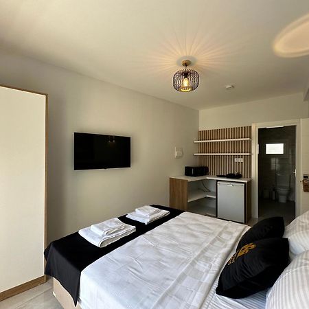 Famagustian Guest Rooms Фамагуста Екстер'єр фото